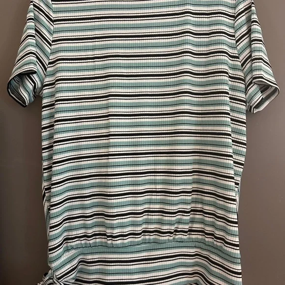 Cotton Bleu Striped Wrap Top - Green White Black Size Large NWOT - Picture 6 of 8